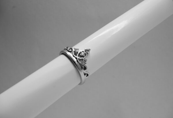 Royal Crown Couple Rings Set – Silver Plated - Image 3