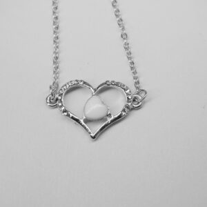 Crystal Heart Pendant Necklace – Silver Chain with White Center Stone