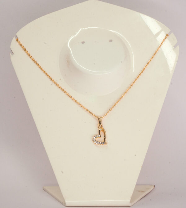 Elegant Heart Pendant Necklace – Rose Gold-Plated with Crystal Accents - Image 4