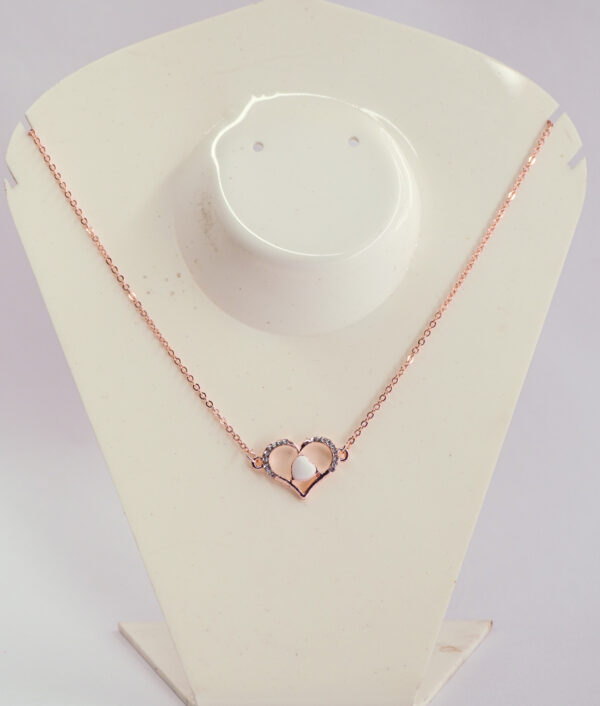 Crystal Heart Pendant Necklace – Rose Gold-Chain with White Center Stone - Image 5