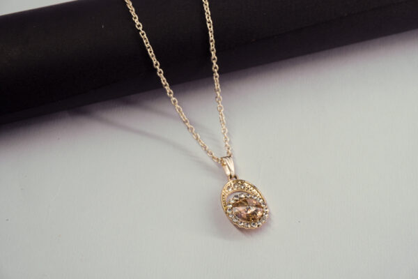 Royal Yellow Crystal Pendant Necklace – Gold-Tone Elegance - Image 2