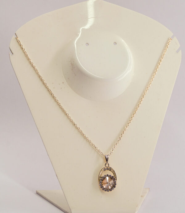 Royal Yellow Crystal Pendant Necklace – Gold-Tone Elegance - Image 4