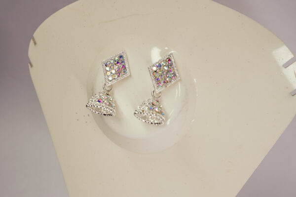 Sparkling Diamond-Cut Silver Jhumka Earrings - Image 3